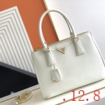 スーパーコピーブラダバッグ